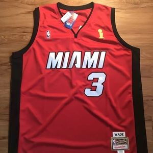 NWT Mitchell & Ness Miami Heat Wade jersey Sz 56